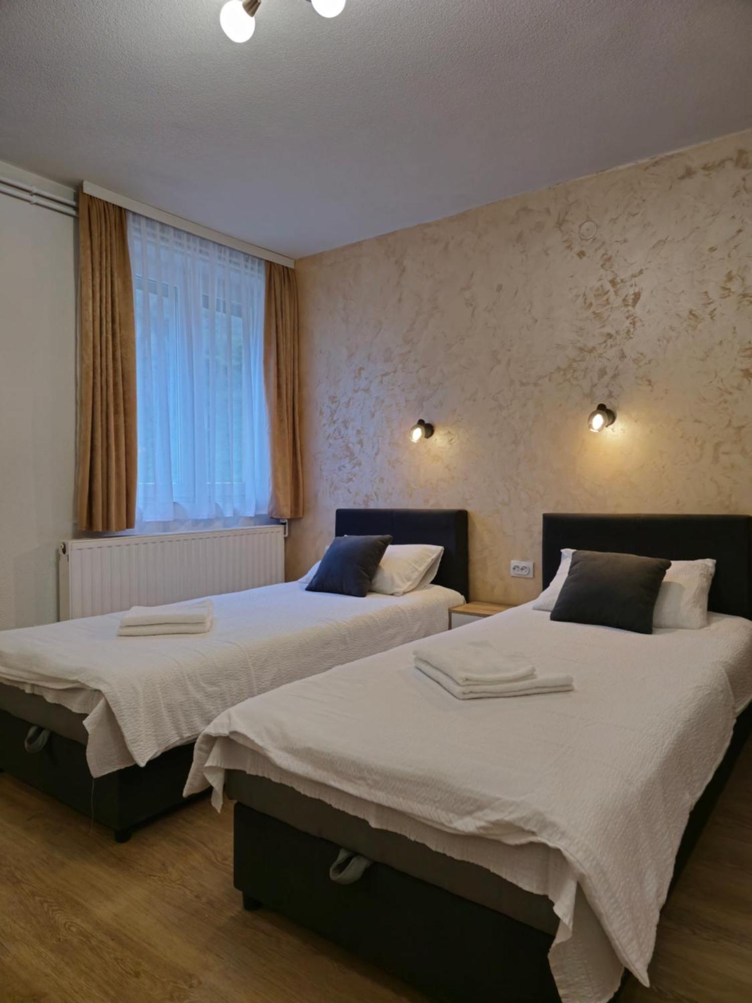 Apartments Tatic 科帕奥尼克 外观 照片
